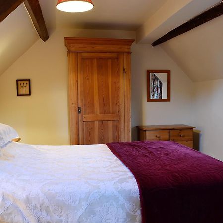 Villa The Cot Chalford Exterior foto